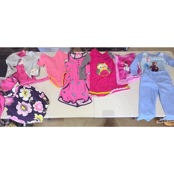 Lot Of 50 Girls Outfits (PJs, Nightgowns, Outfits), Sized 4-5, Assorted Brands - Picture 3 of 8